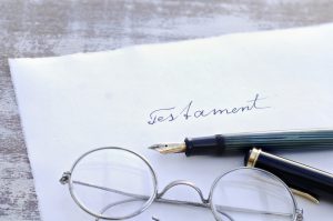Lire la suite à propos de l’article Faciliter la procédure de succession par la rédaction d’un testament